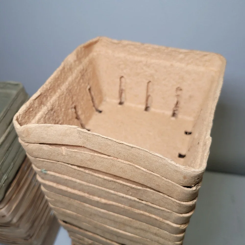 Mixed‎ Lot of Small Berry Baskets Wood Pulp Cardboard Farm Stand Containers